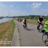 -6778 fietsen langs het kanaal
